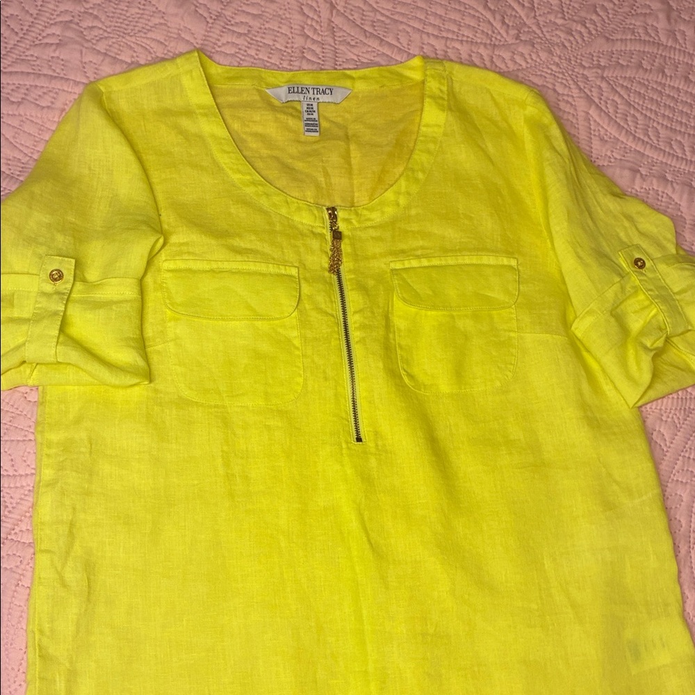 Ellen Tracy Vibrant Yellow Linen  Top
